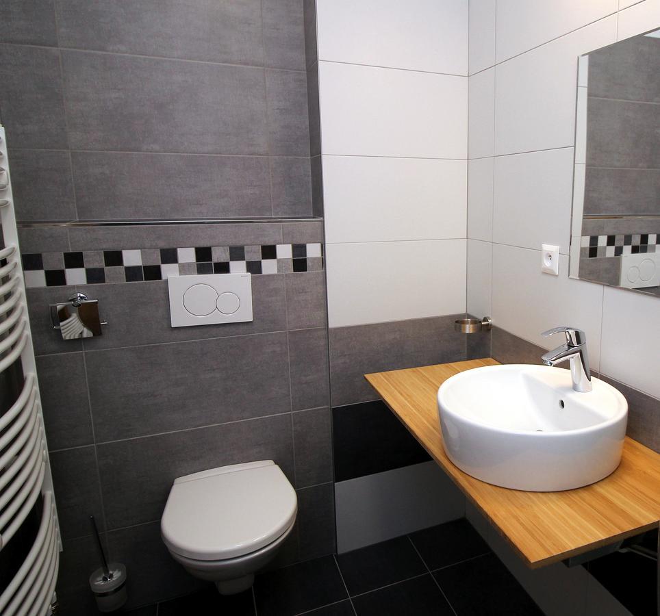 Apartmany Na Sadech Třeboň Dış mekan fotoğraf